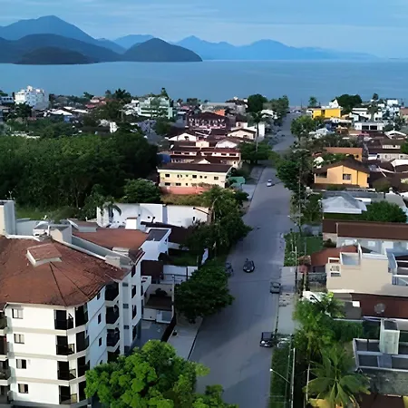 Charmoso apto a 200 m da rua mais turistica da cidade c Wifi e garagem-3